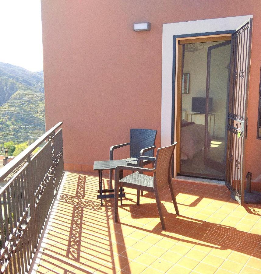 Casa Francesco Villa Forza dʼAgro Kültér fotó